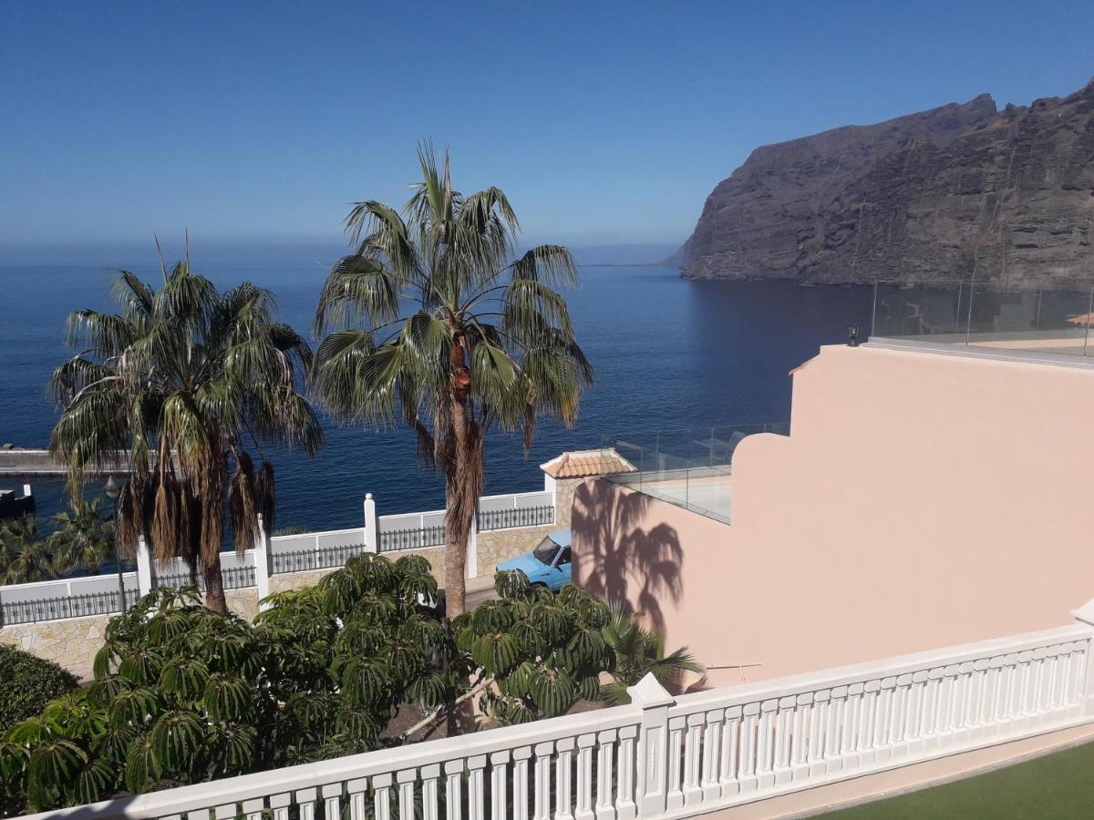 Los Gigantes In Front Of Sea Acantilado de los Gigantes Екстериор снимка